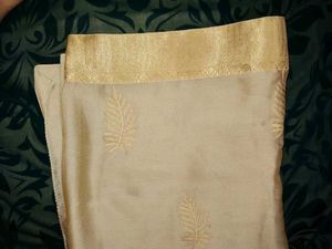 Elegant Cream &amp; Gold Saree✨