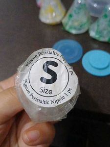 Baby Bottle Nipples &amp; Parts