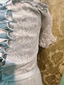 Elegant Lace Off-Shoulder Dress