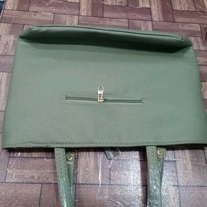 Stylish Green Handbag