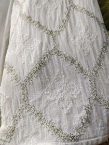 Laks*ita&#39;s White Embroidered Kurta