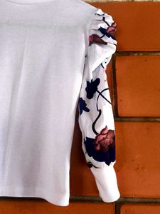 Stylish White Floral Sleeve Top