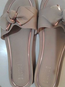 Bow Detail Flats
