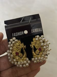 Affordable Marathi Style Nath And Earrings