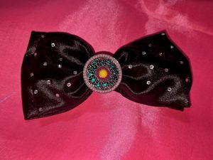 Black Hair Bow