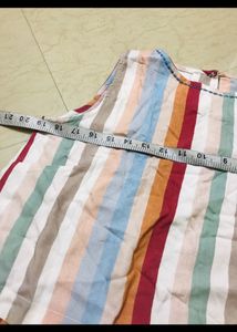 New Stylish Sleeveles Top