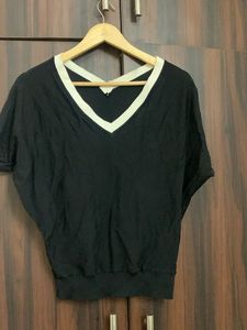 Black V-Neck Short Sleeve Top