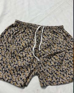 printed shorts