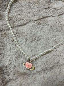 Pretty Pearl Heart Necklace