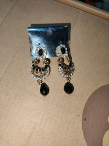 Black Earings