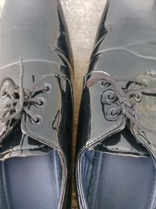 MEN&#39;S BLACK LEATHER SHOES