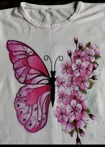 White Tshirt For Girls.