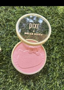 MAC Extra Dimension Skinfinish