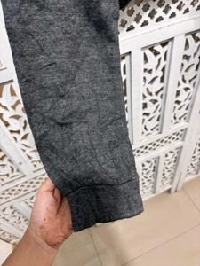 🔖New With Tag Gray Long Sleeve Crop Top