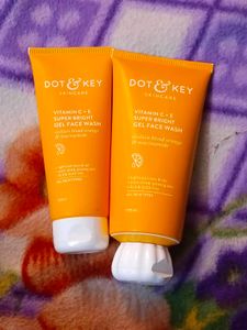 Dot &amp; Key Skincare Set (Pack Of 15)