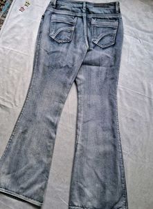 Bootcut/ Flared Jean&#39;s.