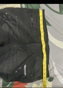 Stylish Black Jeans