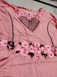 💝 Baby Pink Beautiful Frock Cutting Kurti