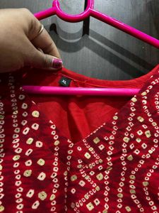 Red Printed Bhandni kurta with tussel