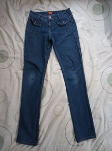 Navy Blue Jeans Pant 28/30 Not Fitting To Me