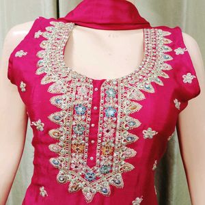 Elegant Pink Embroidered Kurta plazzo Set