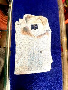 Crimsoure Club Floral Shirt