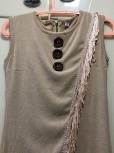 Stylish Sleeveless Dress