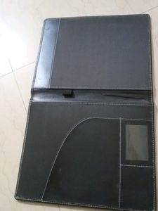 Folders Set Of 3