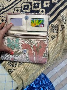 Combo Girls Wallet , One Is Zeep Problem
