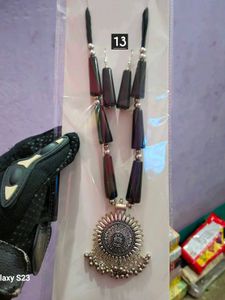 Necklace &amp; Earring Set