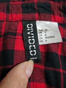 H&amp;M Checkered Crop Shirt