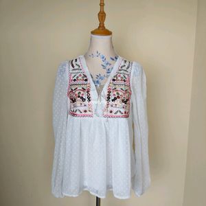 SHEIN Embroidered Top