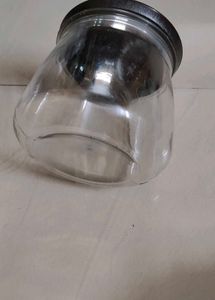 Set Of 6 Brand New Big Size Plastic Containers