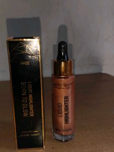 Liquid Highlighter - Born To Glow