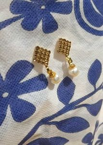 Elegant Pearl Drop Earrings
