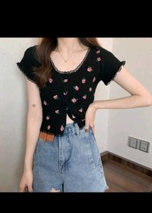 I selling this tops