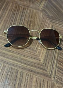 Gold Frame Oval Sunglasses
