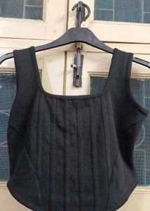 Bold & Timeless Black Corset 🔥