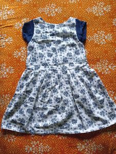Girls Top ..