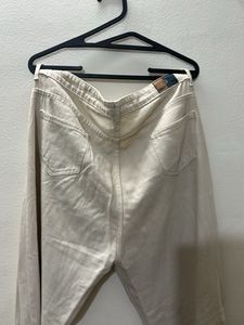 Beige Jeans