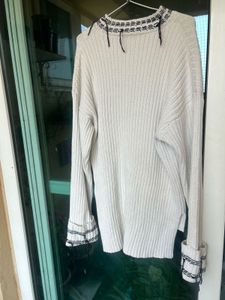 Zara Beautiful Sweater