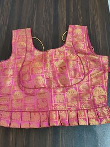Sleeve Less Blouse