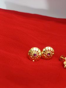 Gold Stud Earrings with Ruby