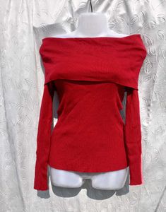 Red Off-Shoulder Knit Top ♥️🍒