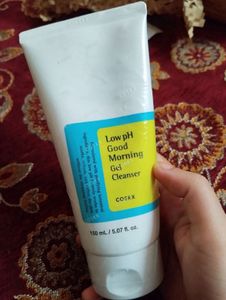 Cosrx Low Ph Good Morning Gel Cleanser