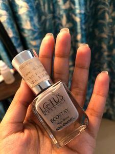 Nail Polish Smoke Grey