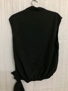 Black Wrap V Neck Sleeveless Top