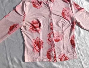 Brand New (Urbanic)Satin Floral Rose Pink Crp Top