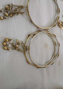 Dangling Charm Bangles