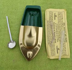 Plain Steam Powered Tin Boat Toy – Classic Retro